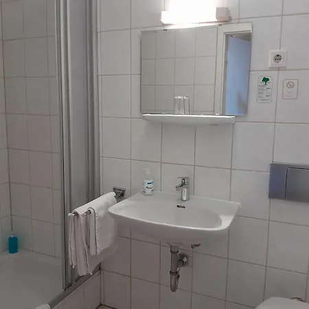 Hotell Hotel-gasthof Opel 2*