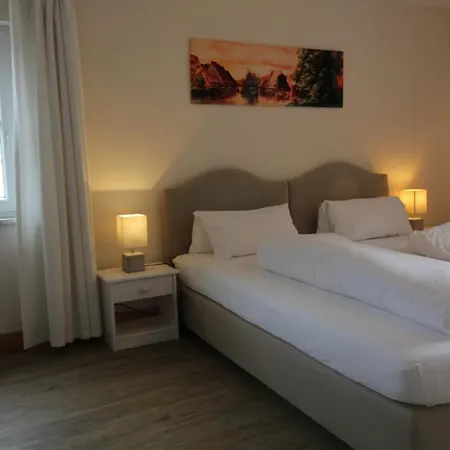 Hotel-gasthof Opel Hotell Heinersreuth